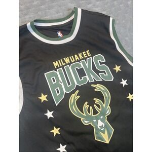 #68 Milwaukee‎ Bucks Fanatics NBA Basketball XL Jersey